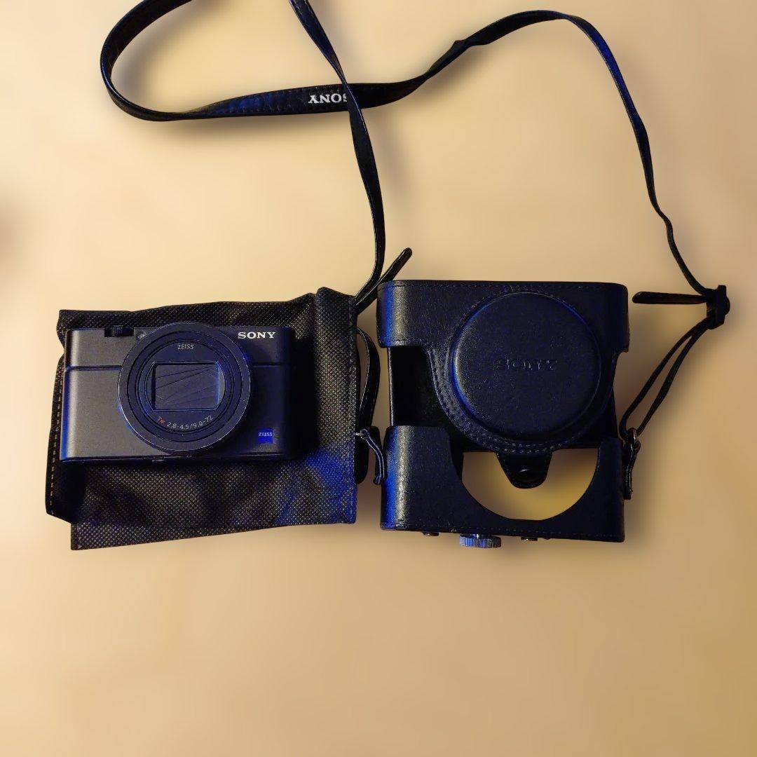 SONY RX100m7 コンパクトデジタルカメラ　SDカード、純正ケース付き