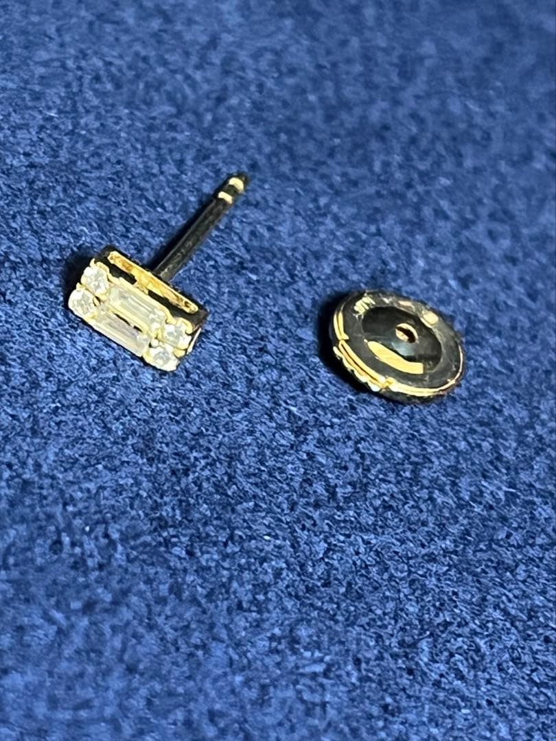 ミラモア　片耳　ダイヤモンドピアス