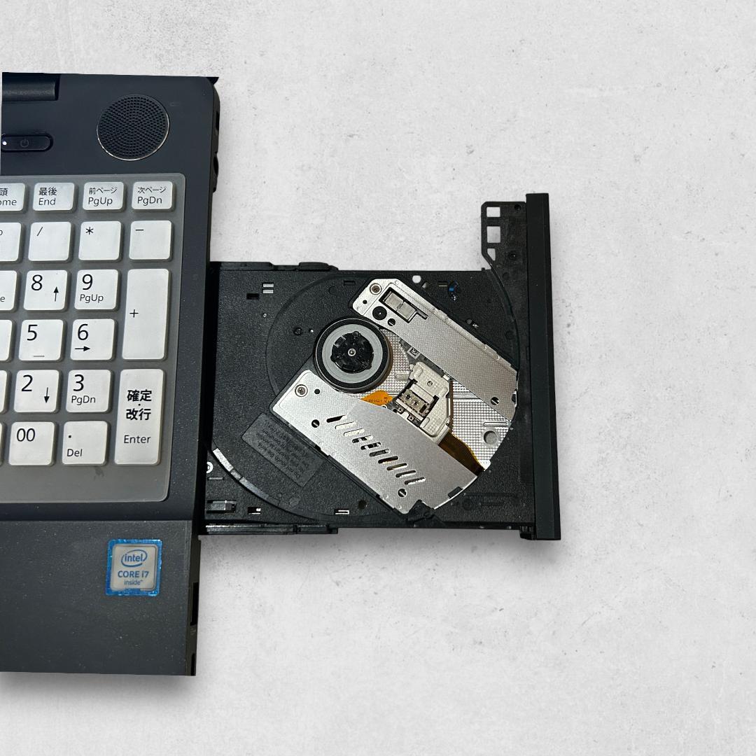 富士通 LIFEBOOK AH77/Y FMVA77YB ノートPC