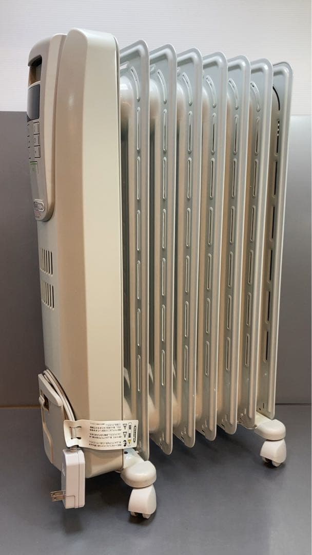 デロンギ　オイルヒーター　KHD410812-GC