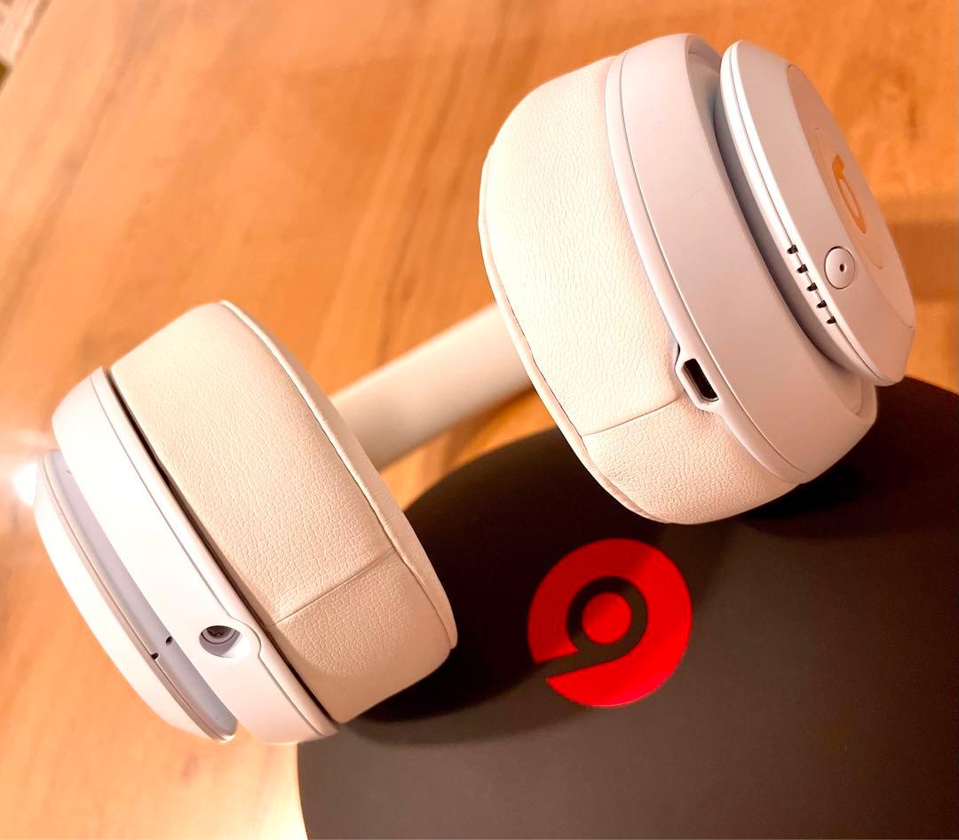 【セール中！美品】beats studio 3ワイヤレス ヘッドホン