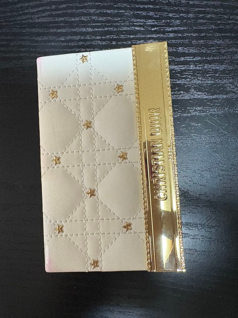 Christian Dior 2025ホリデーコレクション