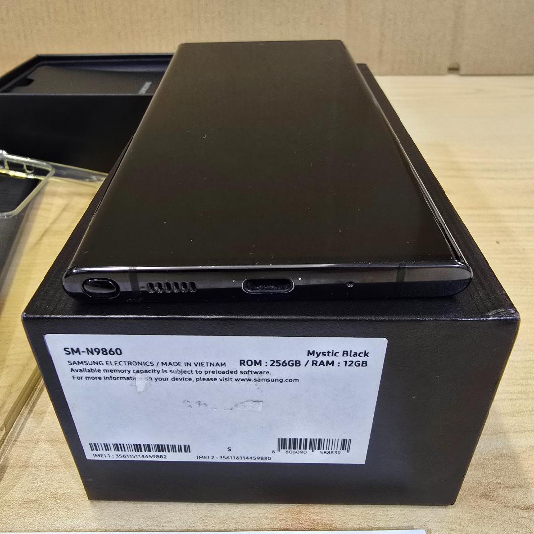 Galaxy Note 20 Ultra 5G 裏面に割れ有 機能は正常に動作可