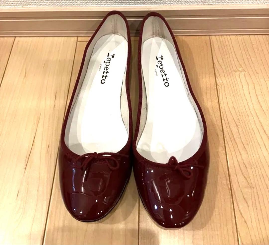 Repetto バーガンディ フラットシューズ