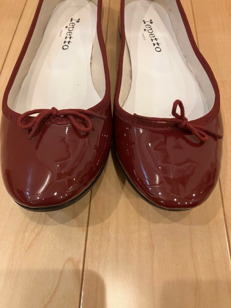Repetto バーガンディ フラットシューズ