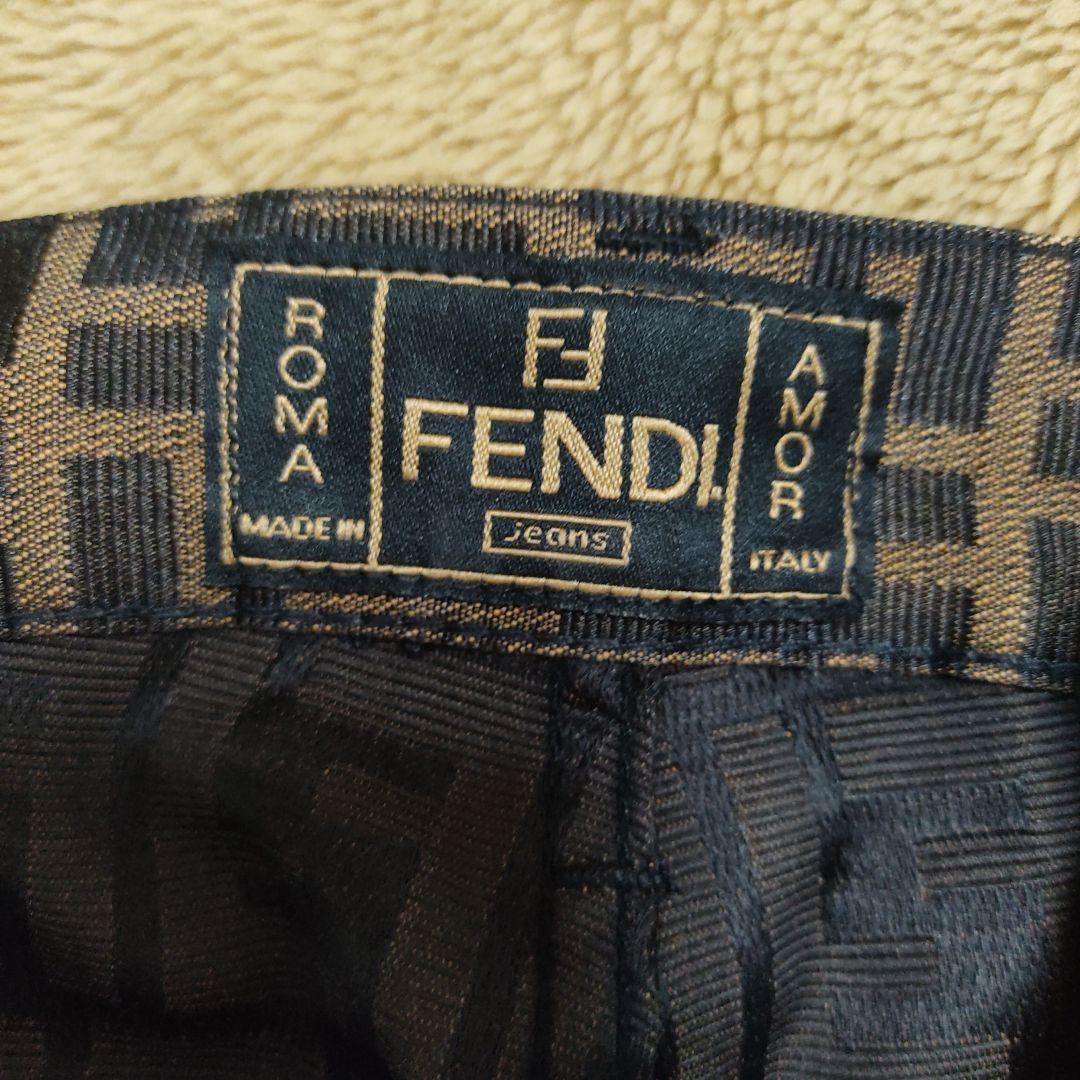 フェンディ　パンツ　ズッカ柄