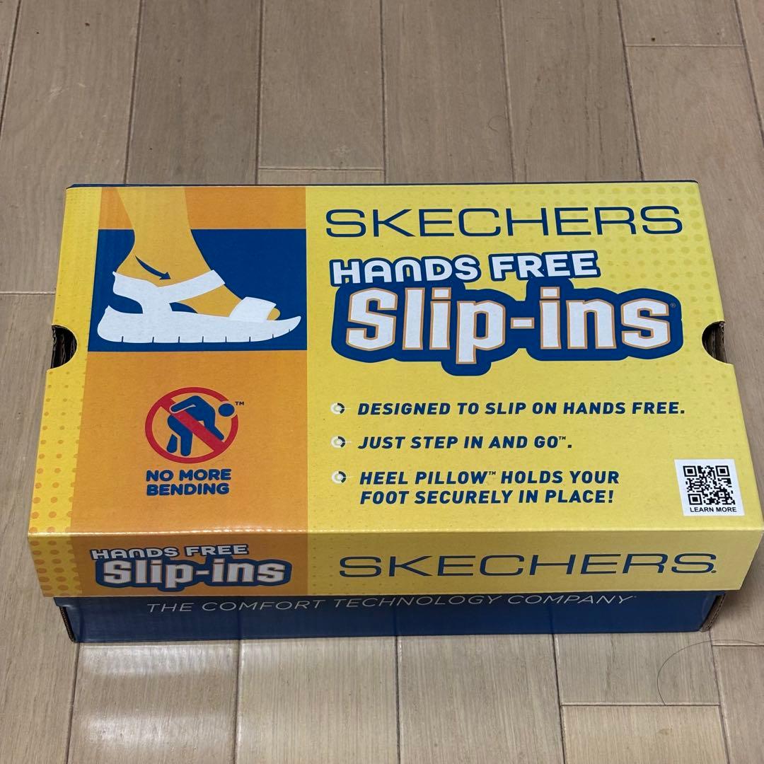 新品！SKECHERS スリップインズ　サンダル