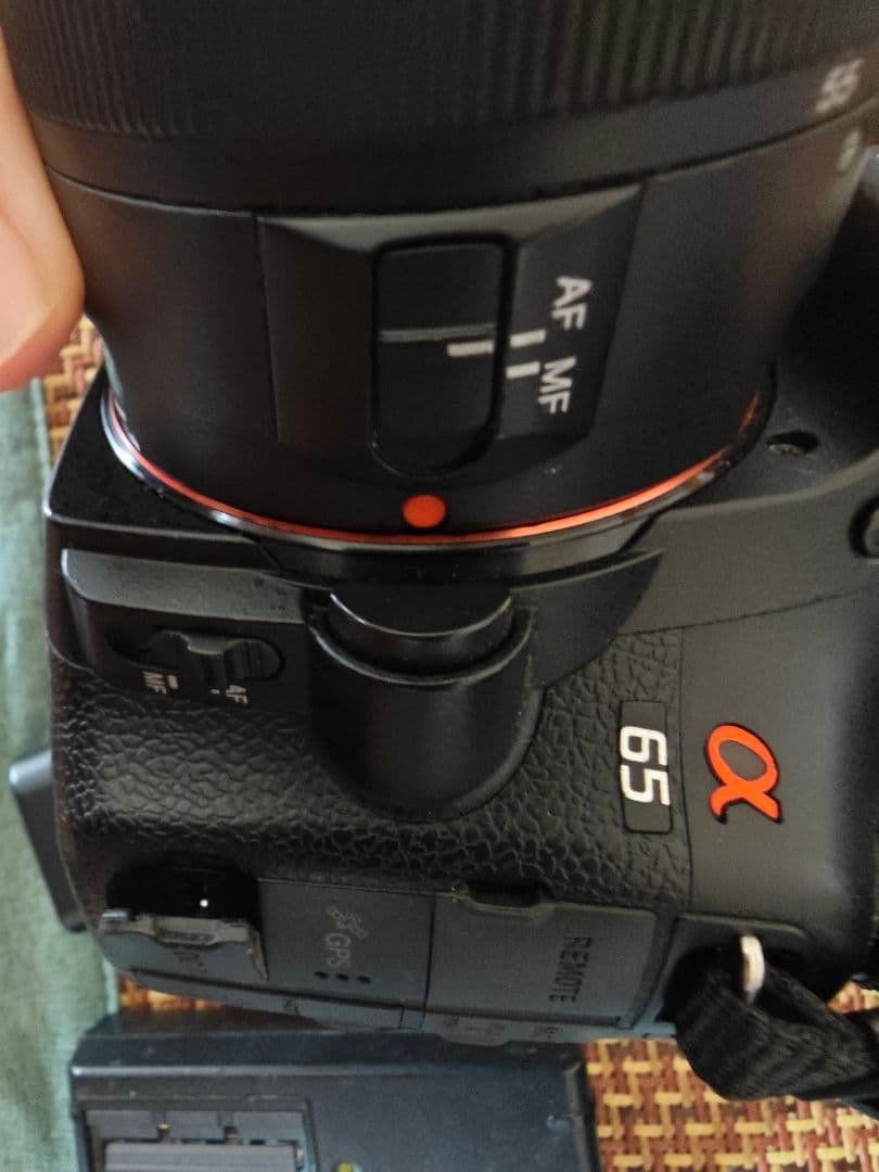 ソニー アルファ A65 デジタル一眼レフカメラセットSLT-A65V SONY