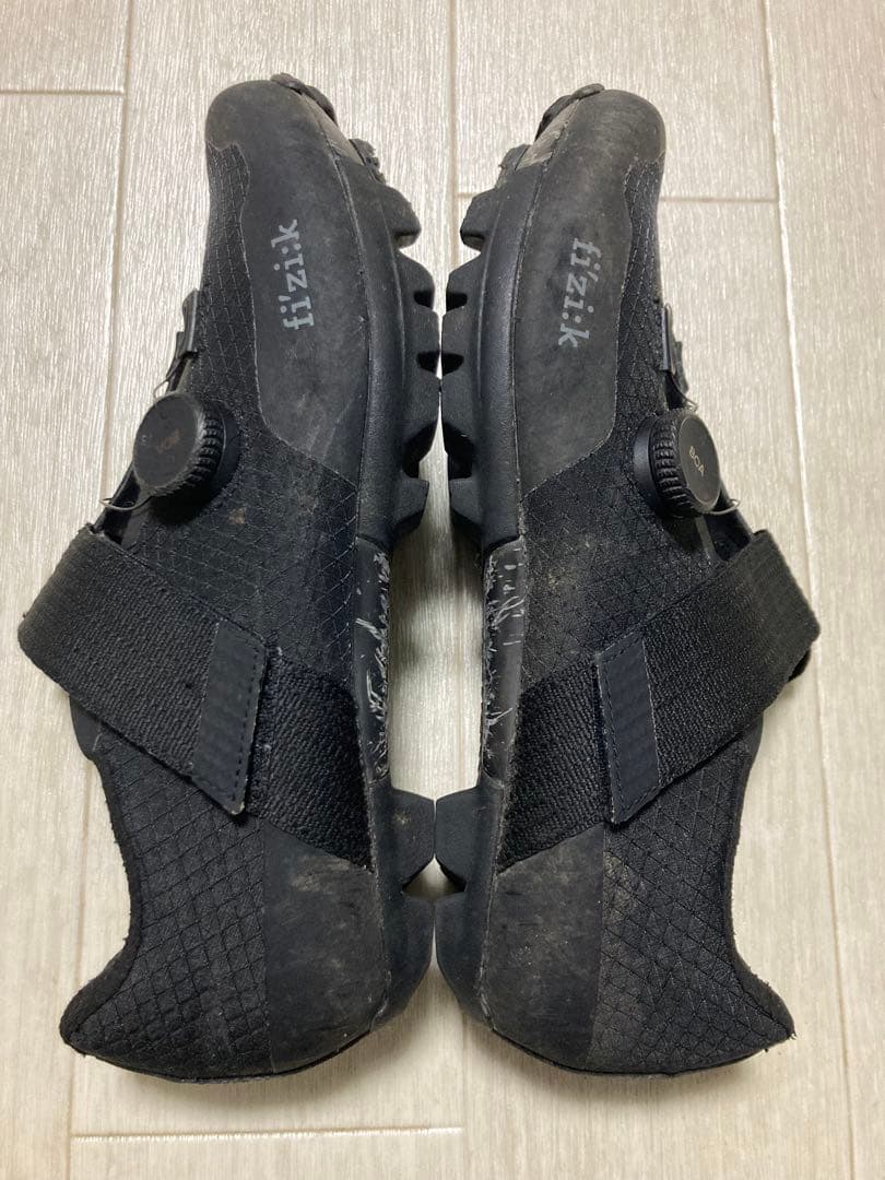 ウェア Fizik VENTO FEROX CARBON EU41.5 BLACK