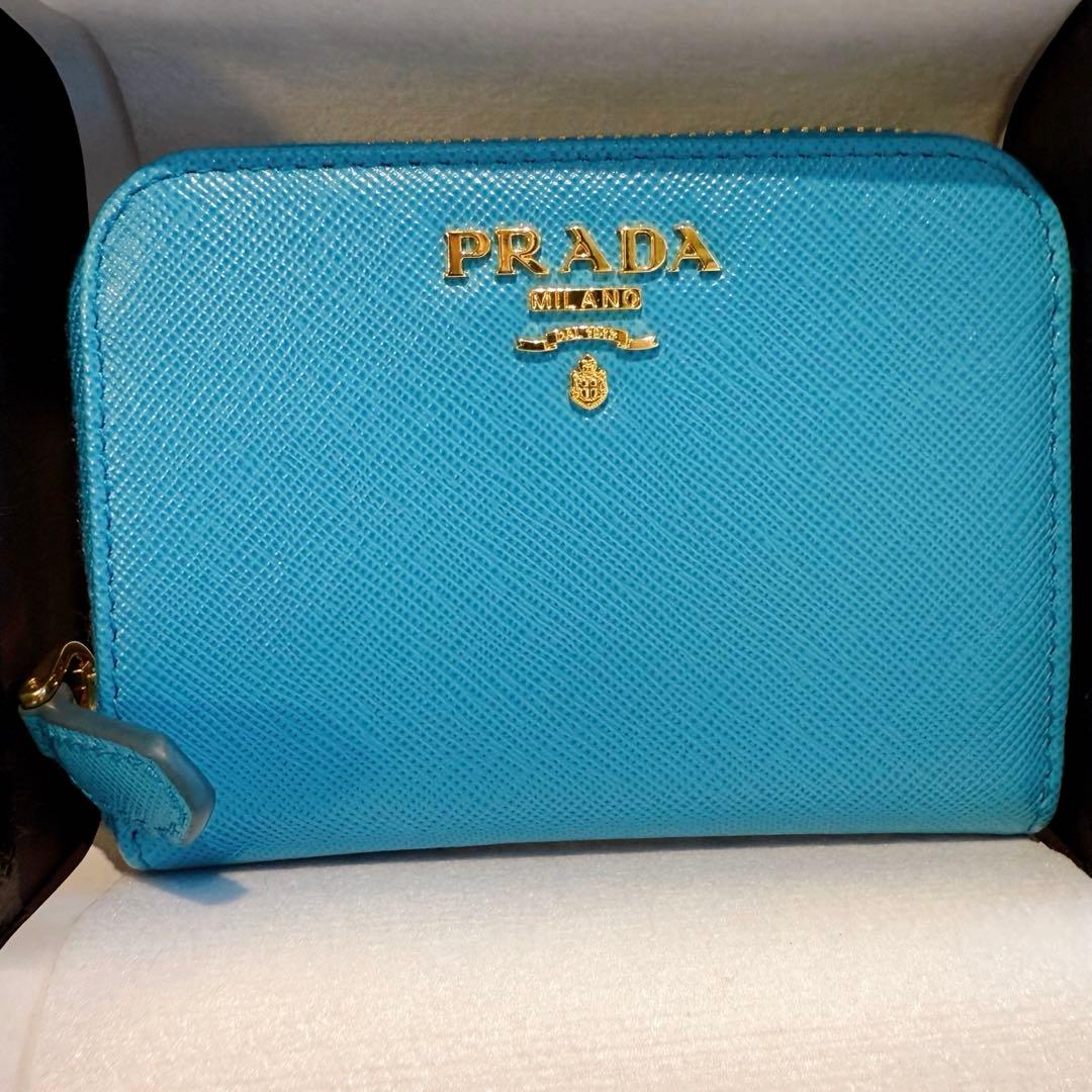 【美品！新品未使用】PRADA カードケース【備品一式アリ】
