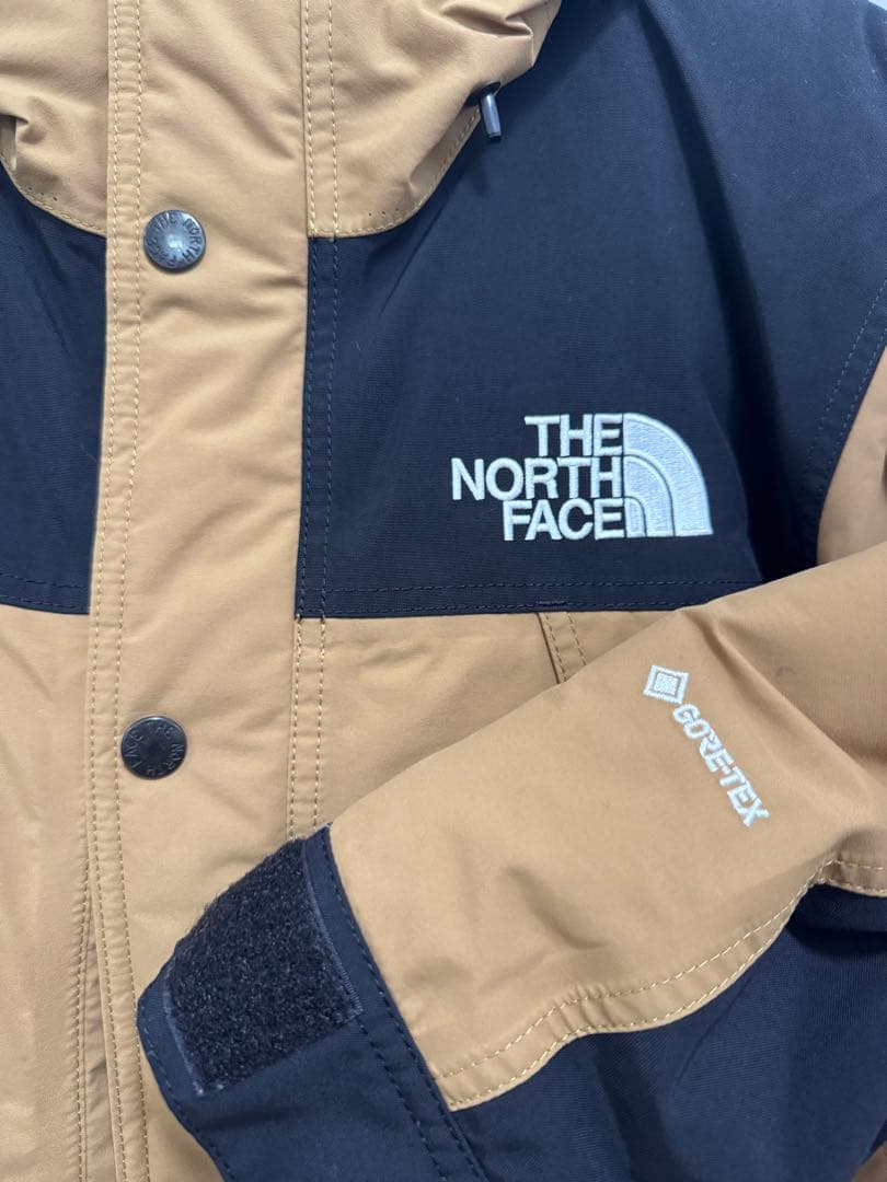 THE NORTH FACE マウンテンダウンジャケット ブラウン/ブラック