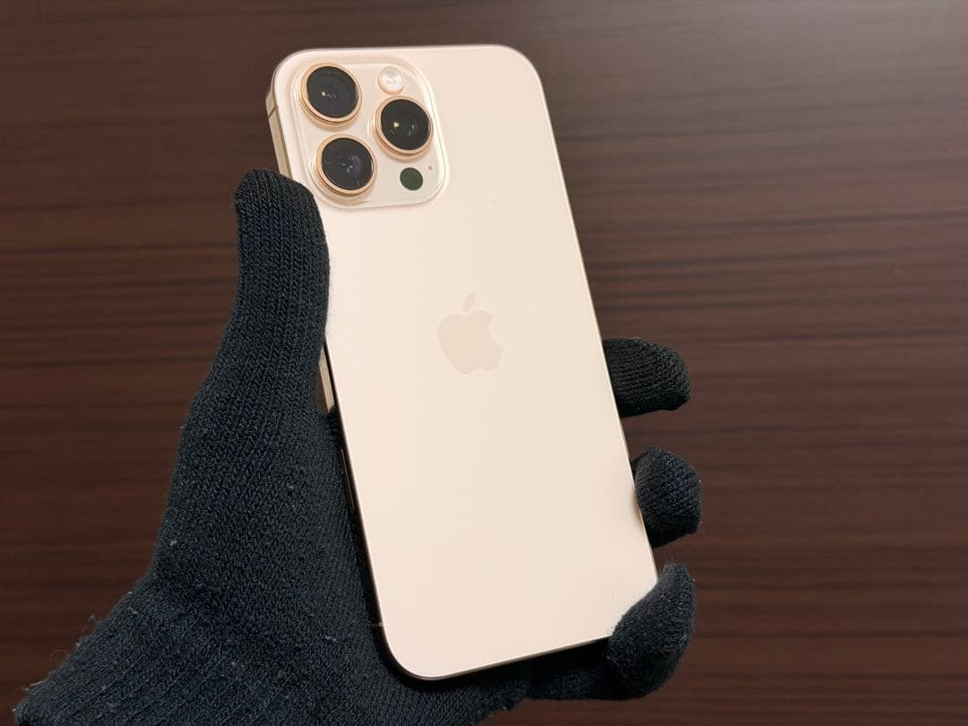 Apple iPhone 16 Pro Maxデザートチタニウム おまけ付き