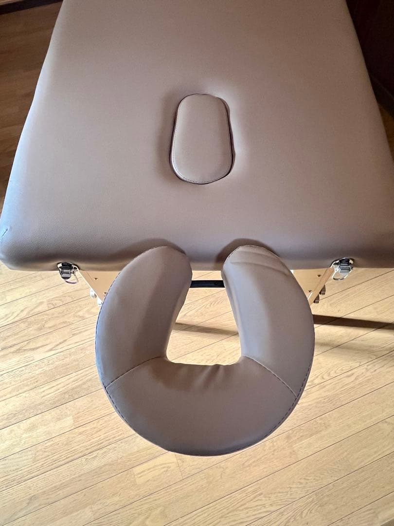 折りたたみマッサージベッド