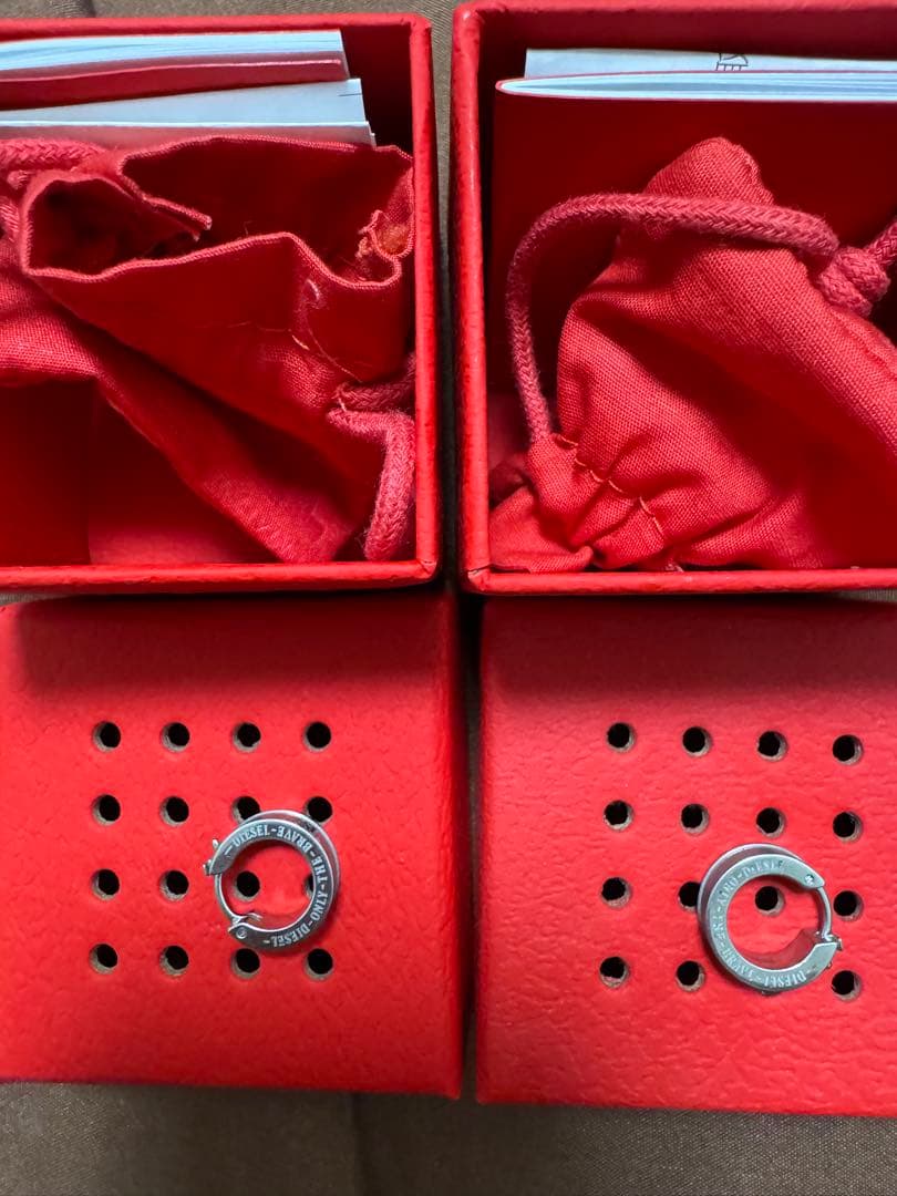 ディーゼルピアス　両耳