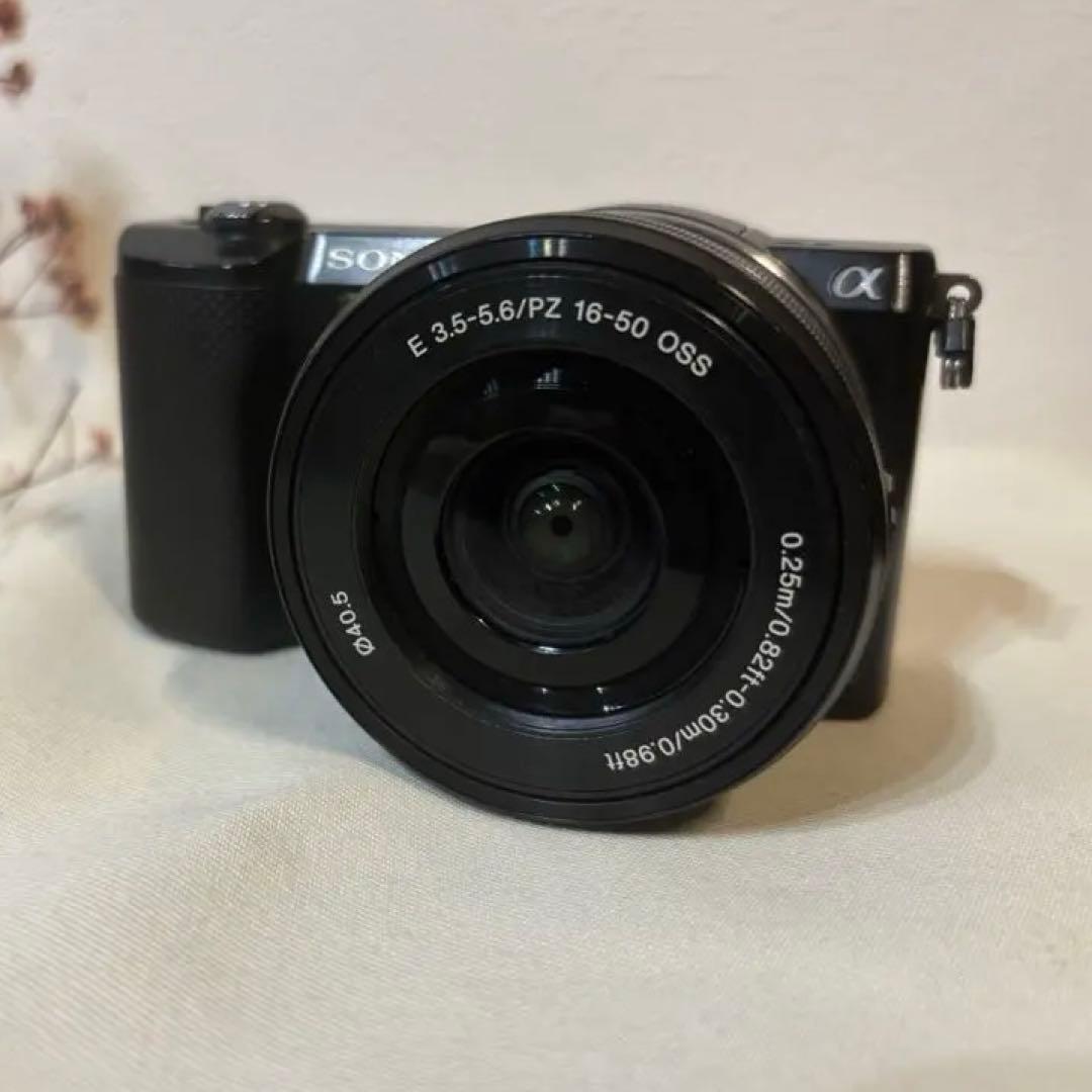 一眼レフ　カメラSONY α5000 ブラック 16-50 S美品