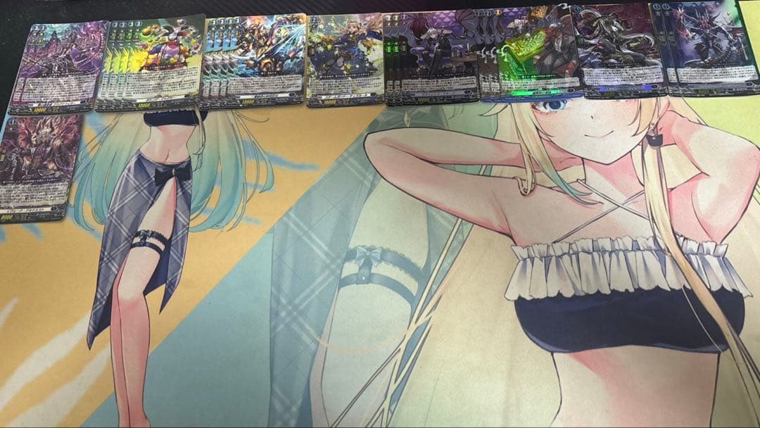 ヴァンガード ブラグドマイヤーデッキ【発送の時透明のスリーブだけ付けます❗️】