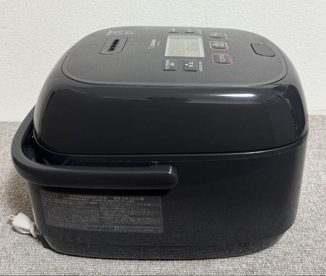 【美品】象印 極め炊き 大火力＆高圧力 炊飯ジャーNW-CA18 動作保証