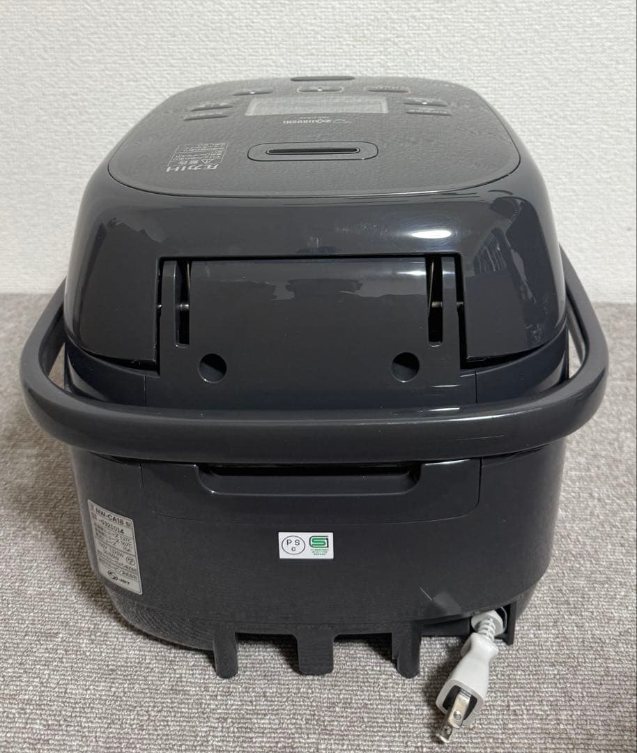 【美品】象印 極め炊き 大火力＆高圧力 炊飯ジャーNW-CA18 動作保証