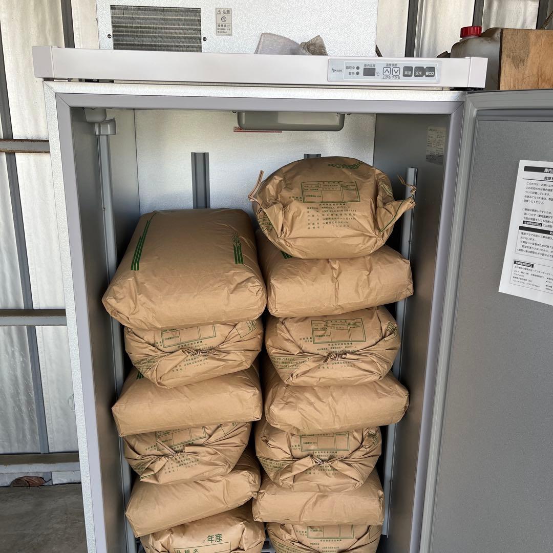 山梨県産 コシヒカリ 30kg 武川米　玄米　《本日最終価格》