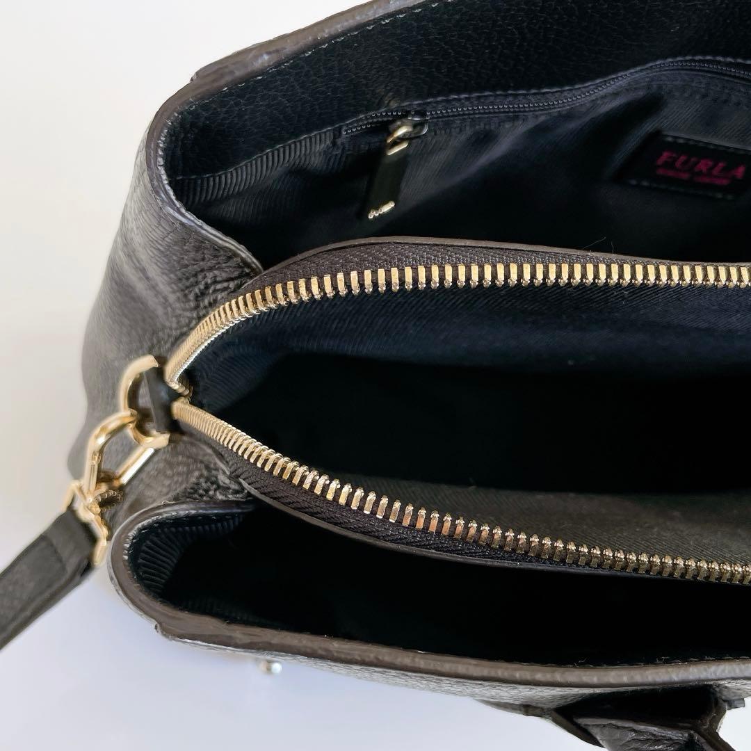 【フルラ】2way/ トート/ショルダー/バック/黒/ビジネス/レザー/A4可能