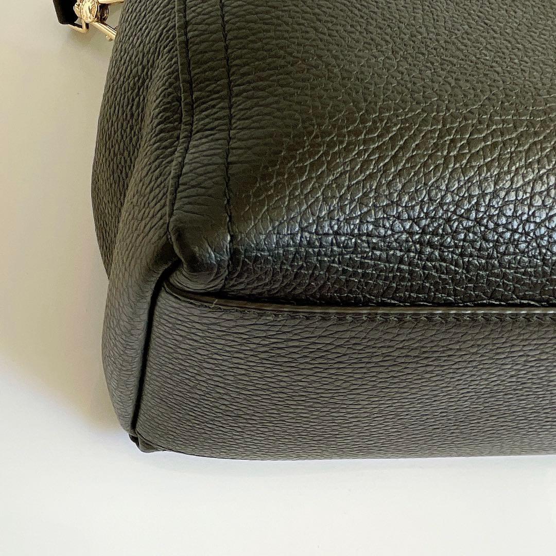 【フルラ】2way/ トート/ショルダー/バック/黒/ビジネス/レザー/A4可能