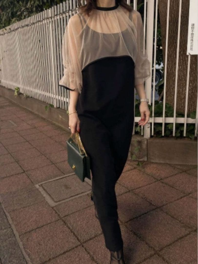 【新品 未使用 タグ付き】MANY WAY AIRY VEIL DRESS M