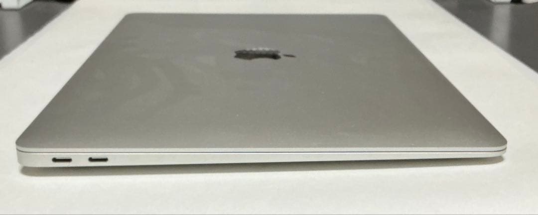 MacBook本体 MacBook Air M1 2020 16GB