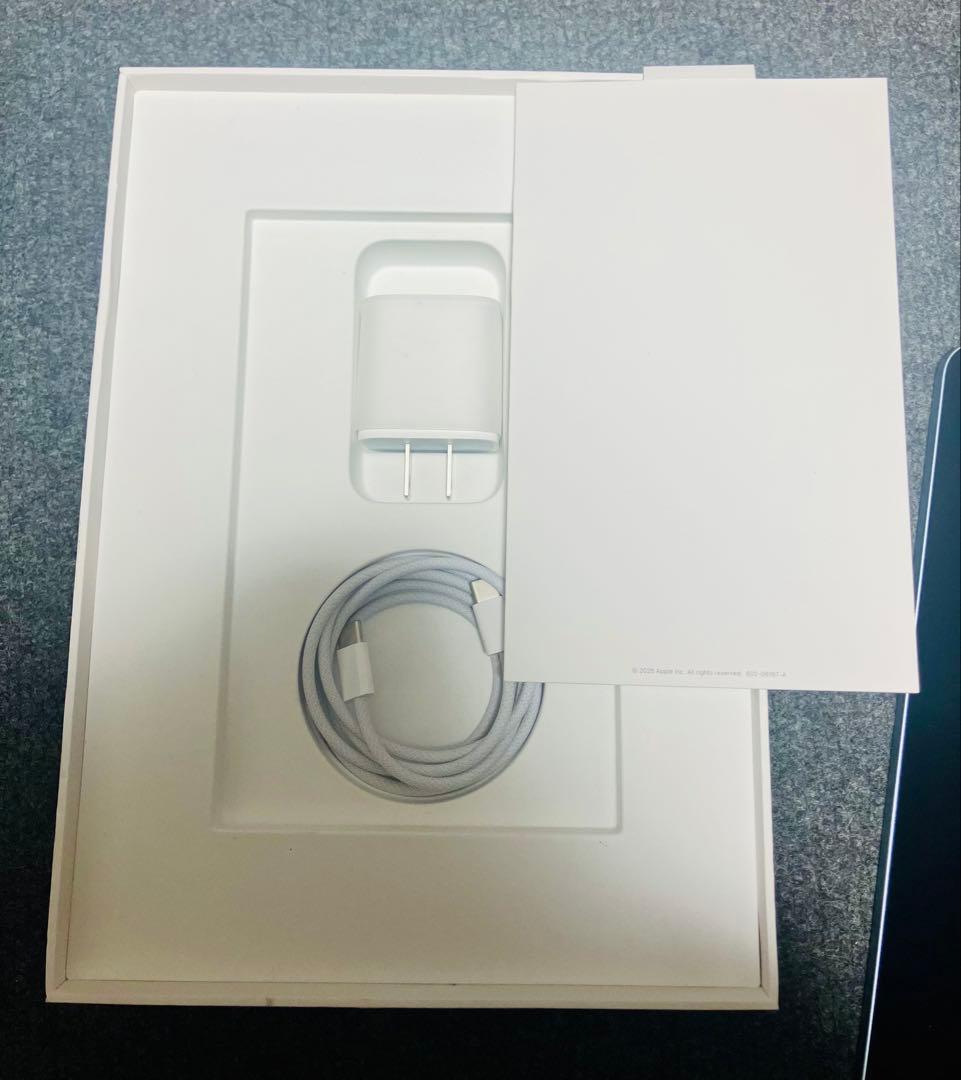 11インチ iPad Air M3 Wi-Fi 128GB ブルー