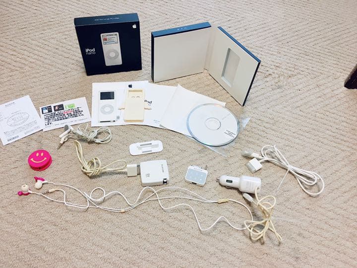 【最後の値下】初代iPod nano本体他にもトランスミッター等アクセサリーも！