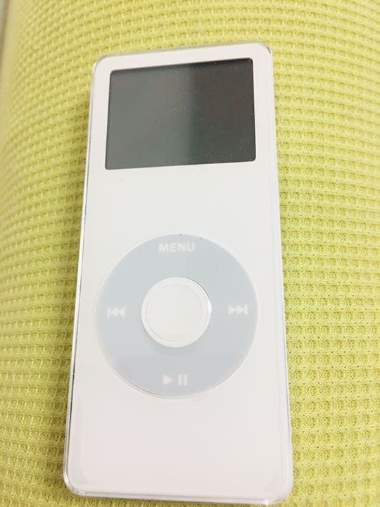 【最後の値下】初代iPod nano本体他にもトランスミッター等アクセサリーも！