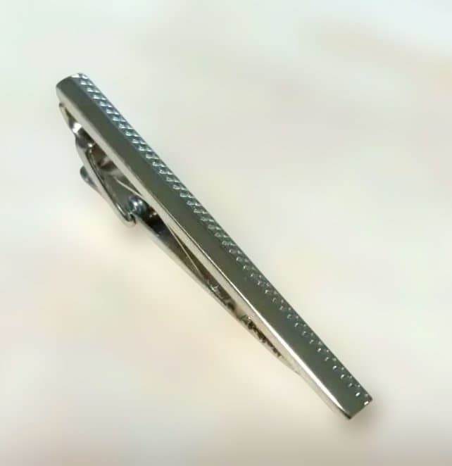 未使用タテオシアン グリッドロング タイバー メタル ネクタイピン