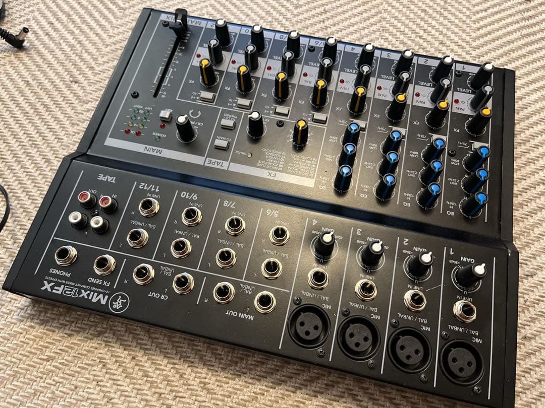 りえ様用 Mackie Mix12FX アナログミキサー エフェクト内蔵