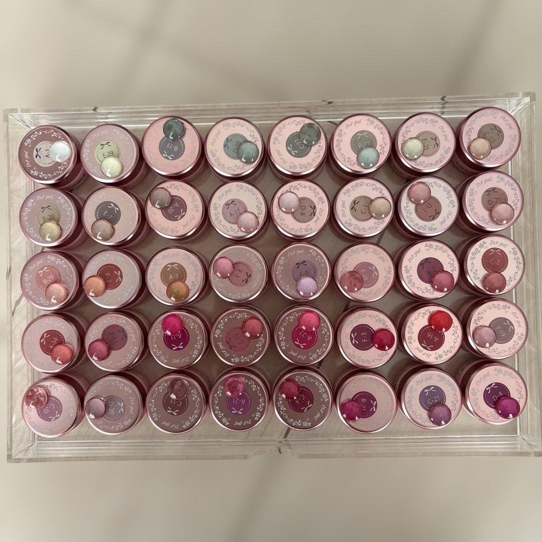 ネイル　カラージェル　233個まとめ売り