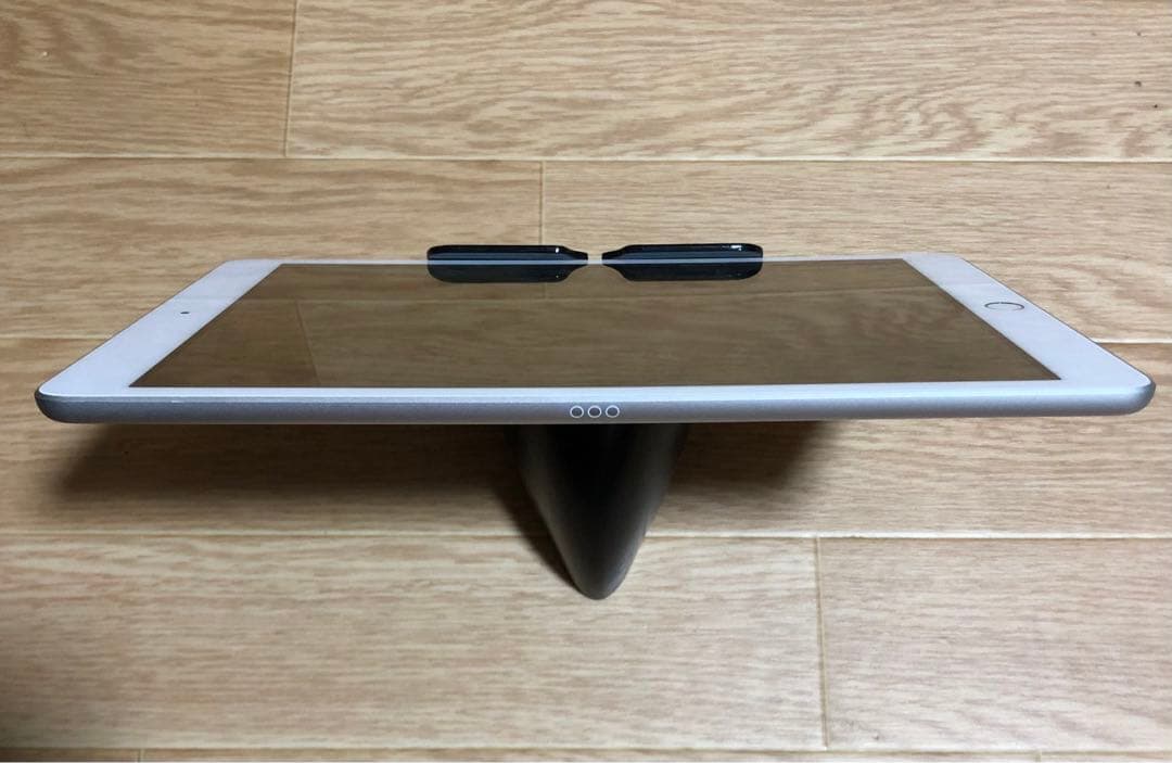 Ipad 第7世代32GB シルバーWi-Fiモデルバッテリー97%美品