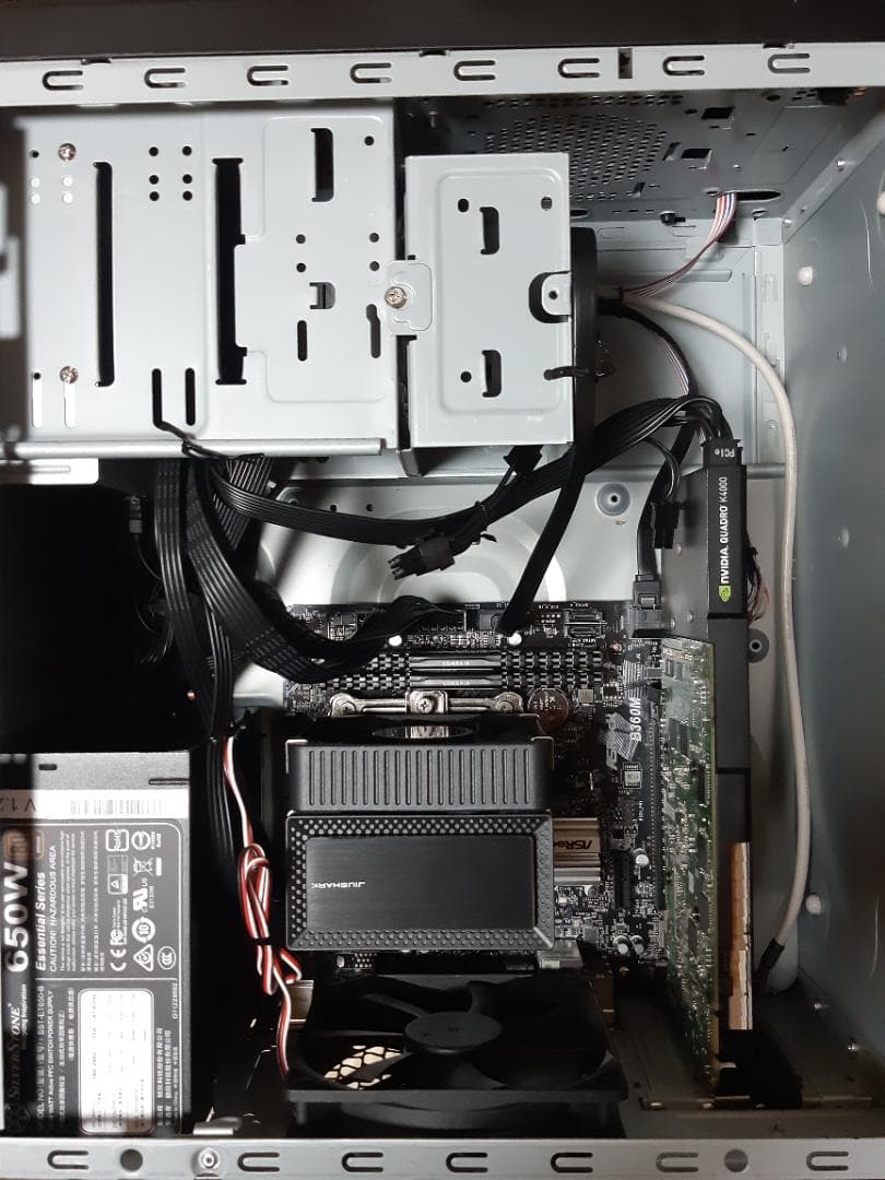 自作PC　i7 8700・16GB・SSD128GB・K4000・Win11