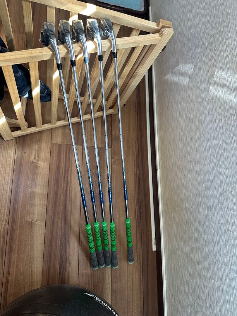 Titleist キャディバッグとゴルフクラブセット