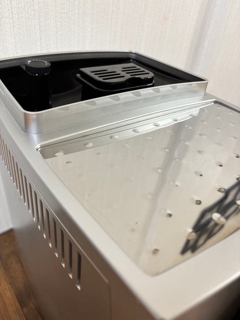 デロンギ　マグニフィカSカプチーノ　全自動エスプレッソマシン　ECAM23450