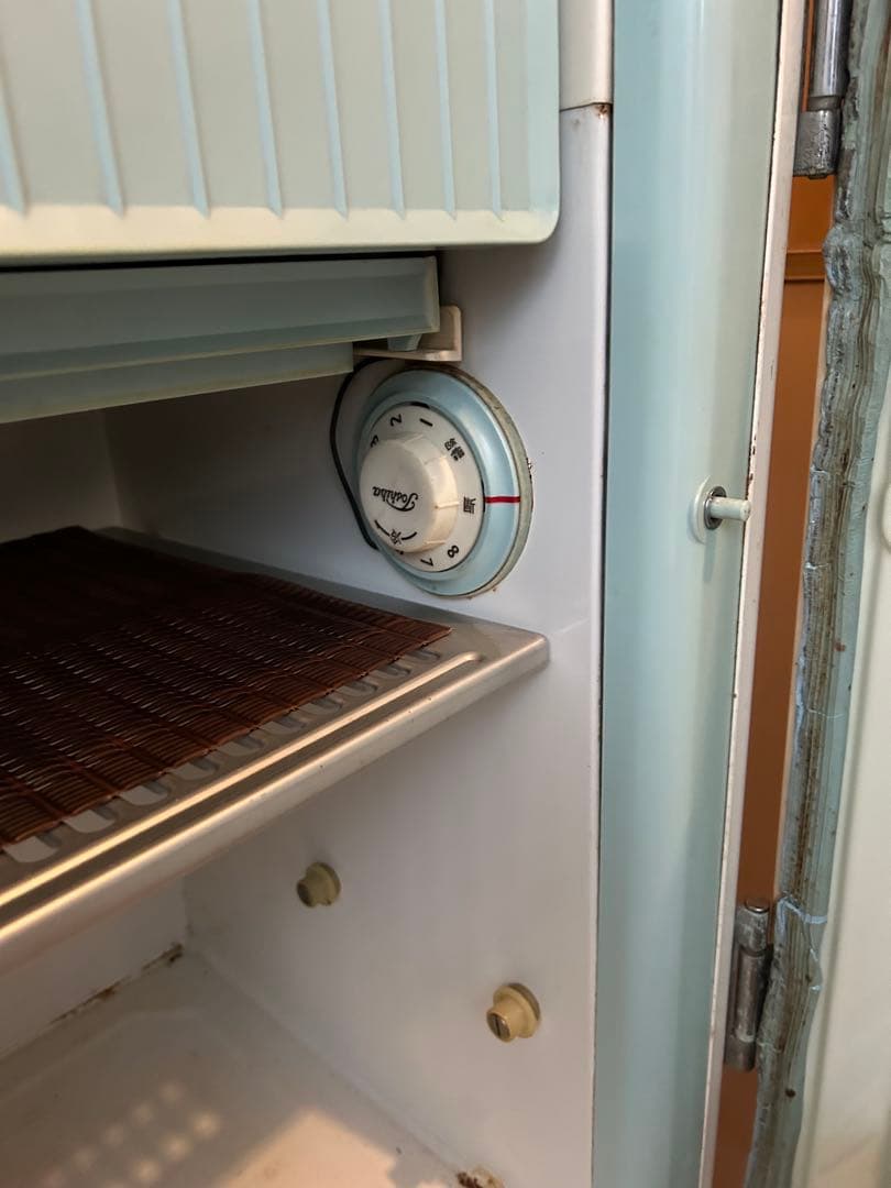 昭和30年代　東芝　電気　冷蔵庫　昭和レトロ　当時物　アンティーク　雑貨　家電