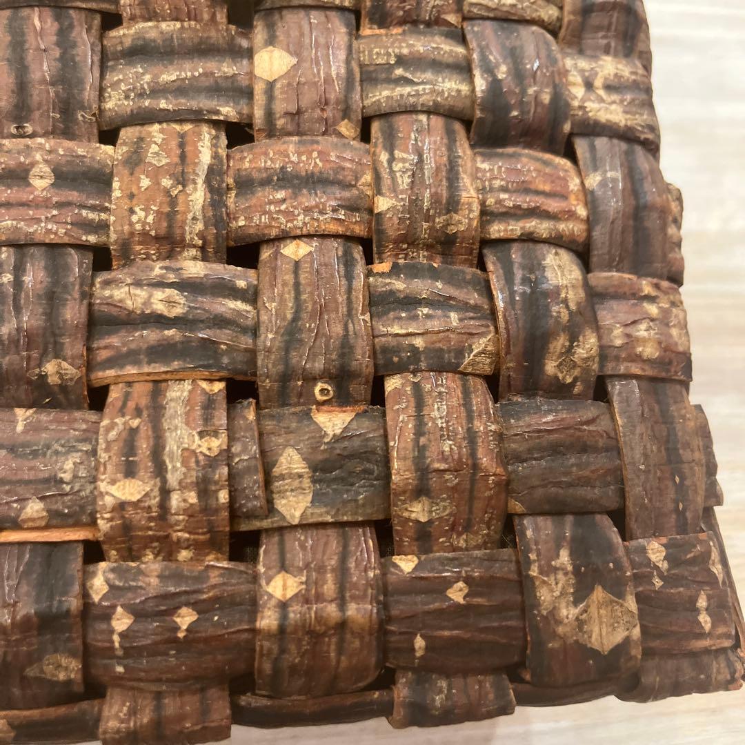 天然素材 ブラウン かごバッグ胡桃？山葡萄？