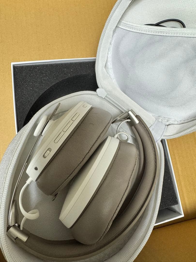 Sennheiser Momentum Wireless ワイヤレスヘッドホン