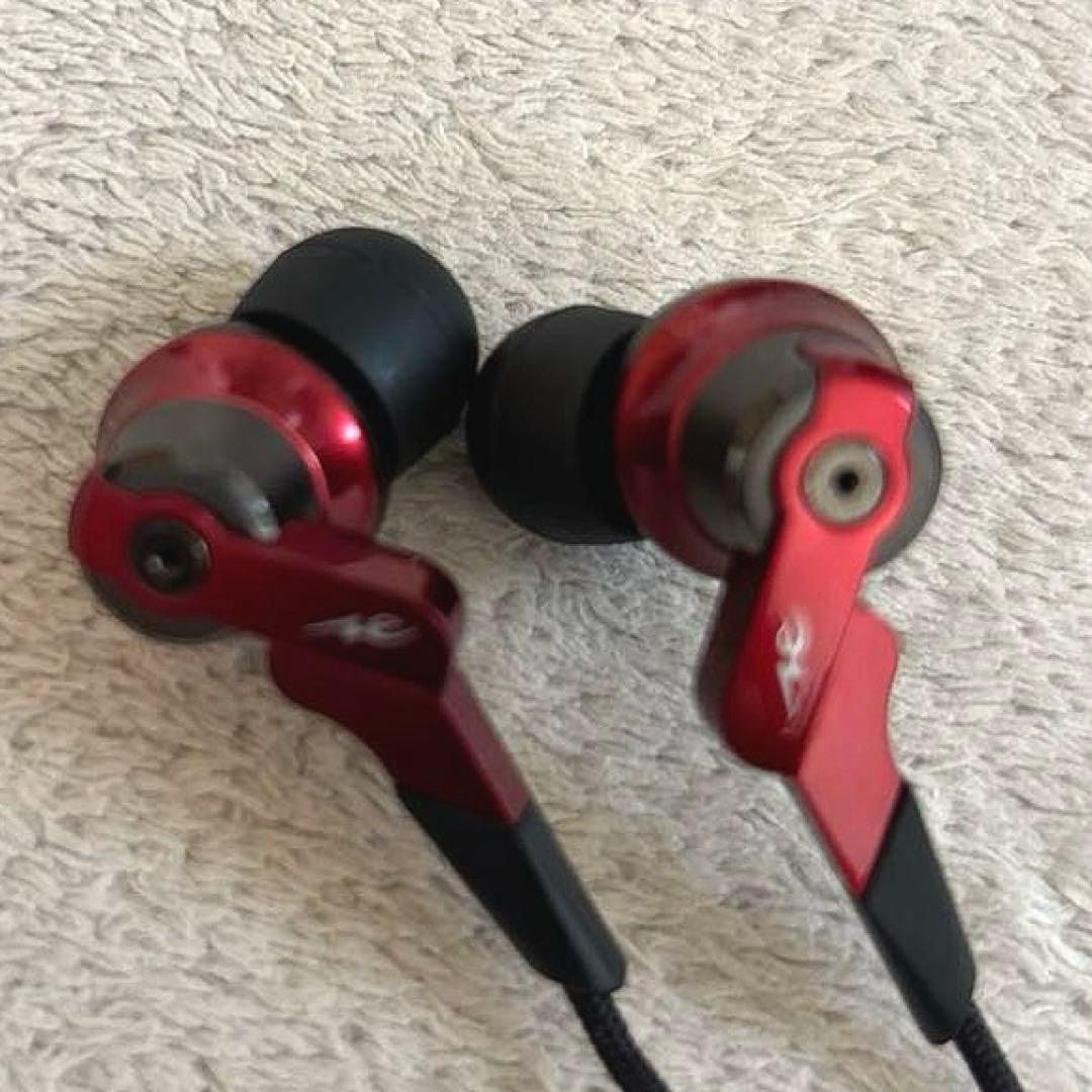 ★美品！【radius/ラディウス】ハイレゾ イヤホン レッド HP-NHR21