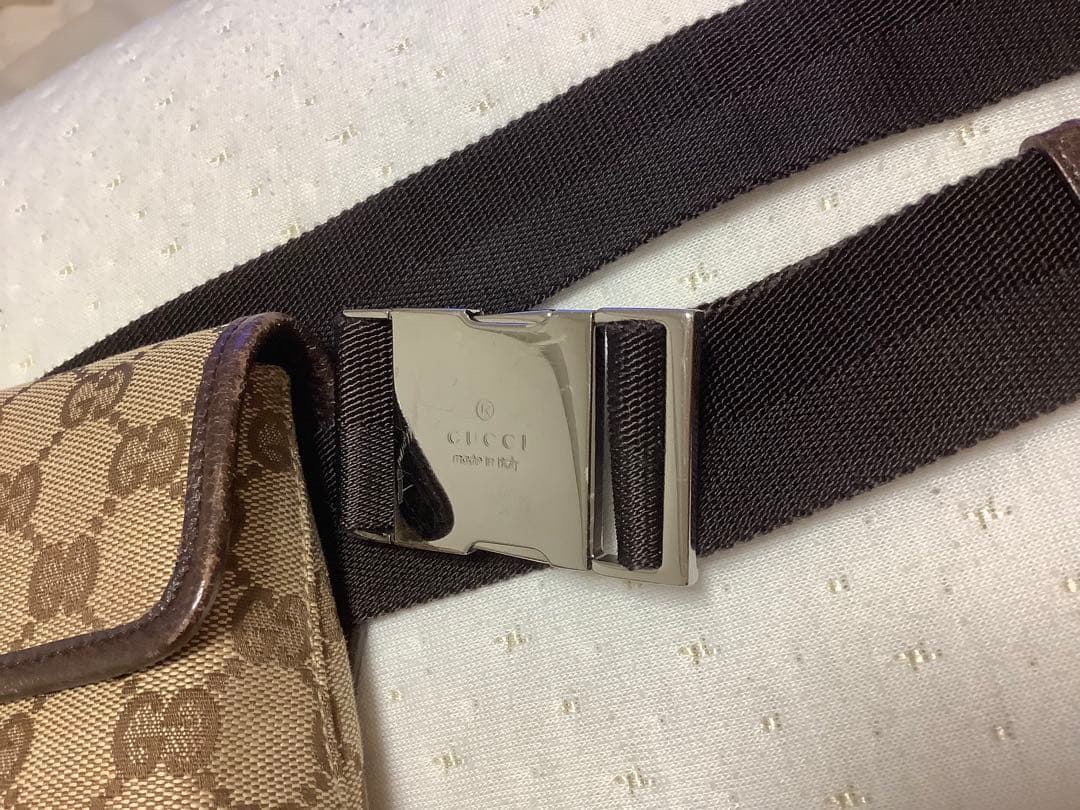 グッチのウエストポーチ&ミニ財布