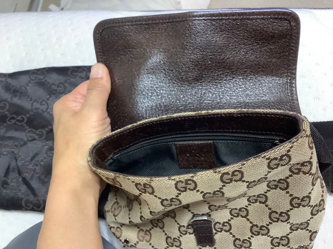 グッチのウエストポーチ&ミニ財布