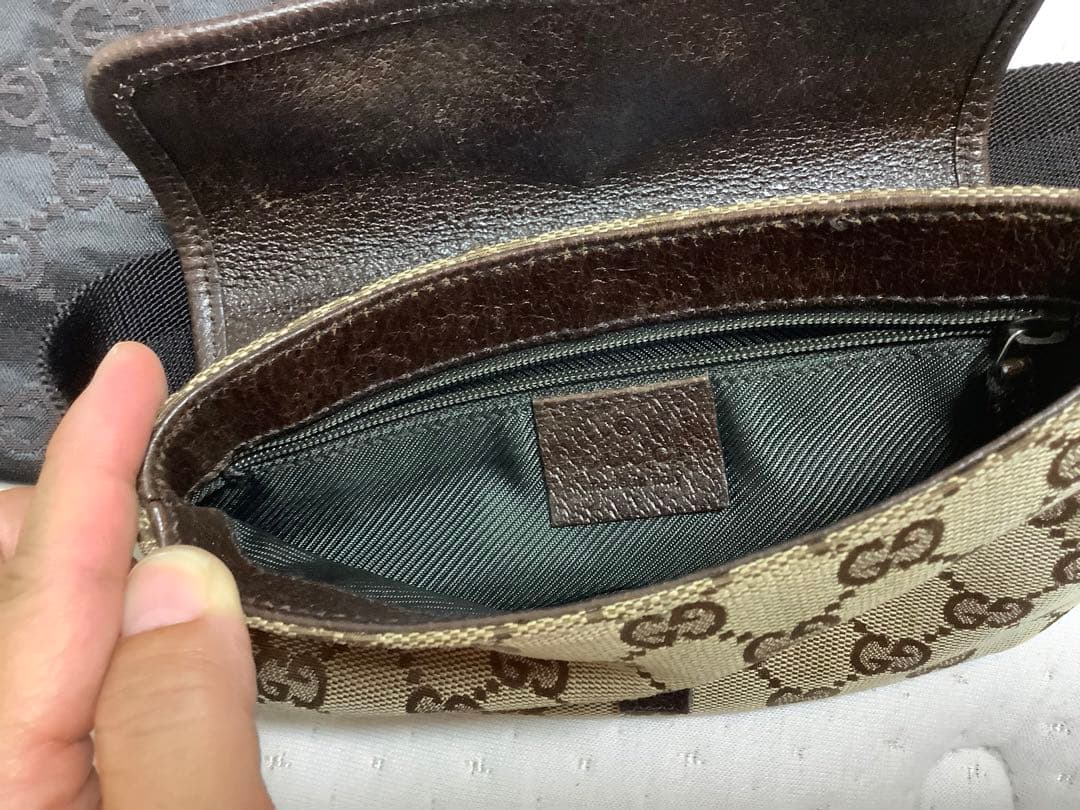 グッチのウエストポーチ&ミニ財布
