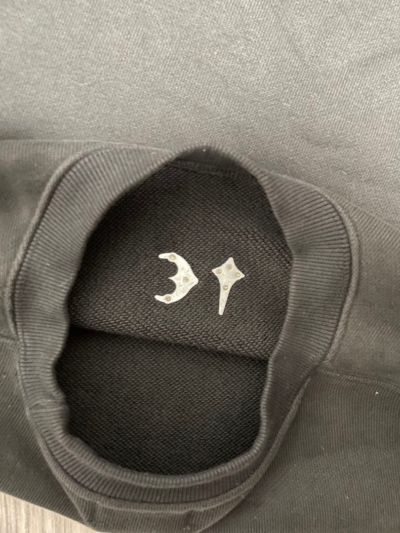 Thug Club クロップドスウェットシャツ