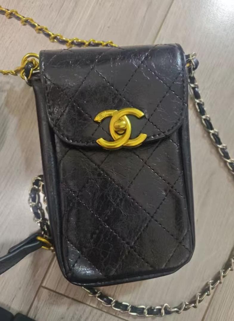 VIPスマホショルダーバッグ ブラック