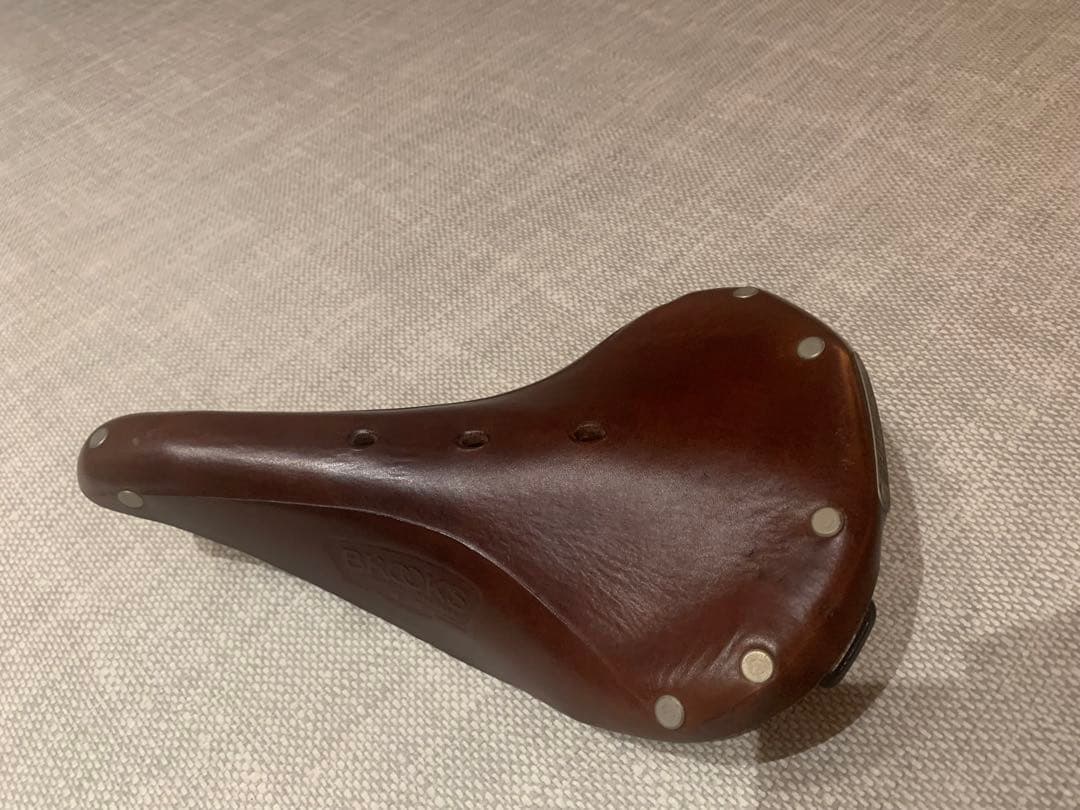 BROOKS サドル　ブラウン