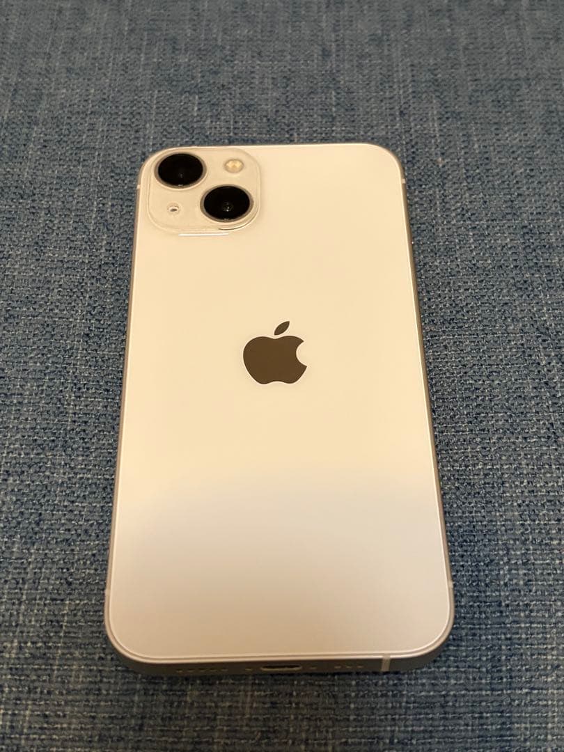 Apple iPhone 13 スターライト（白）本体