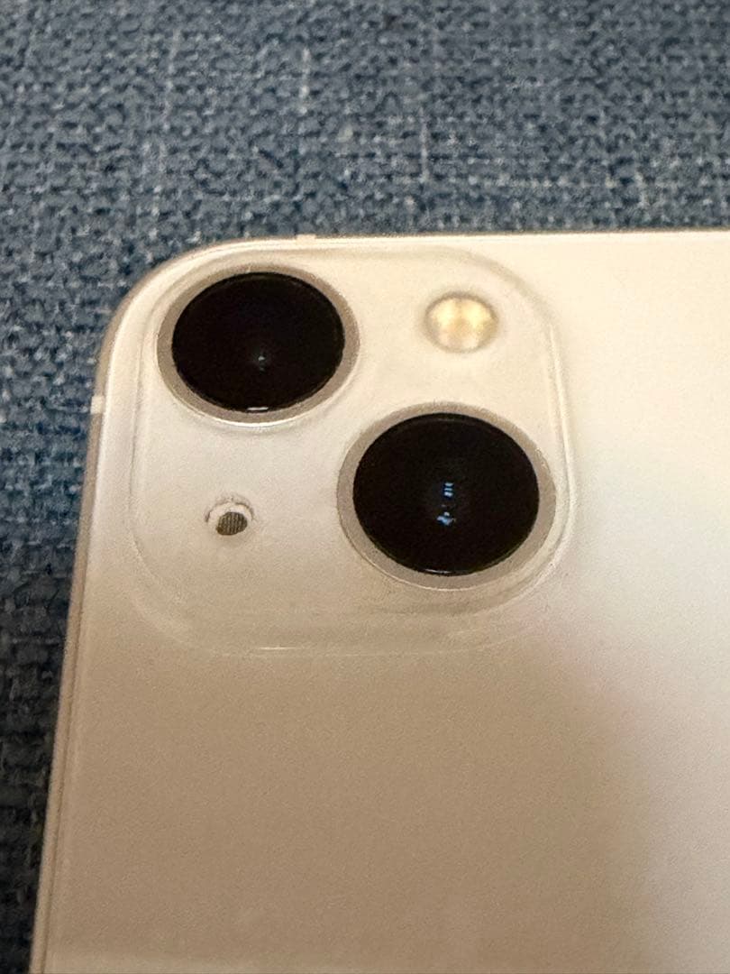 Apple iPhone 13 スターライト（白）本体