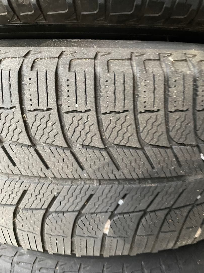 JEEPレネゲード チェロキー スタッドレス ホイール 4本雪道ジープ